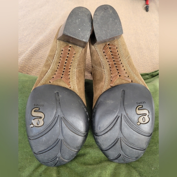 ❌SOLD❌Cole Haan x Nike Air suede block heel boots, khaki green - Picture 4 of 9